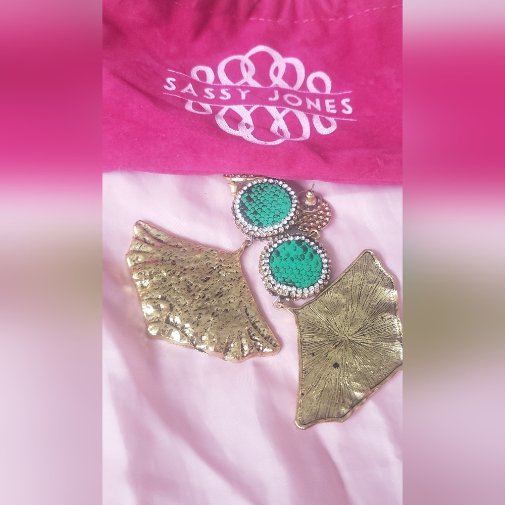Vintage Tizani Earrings SJ